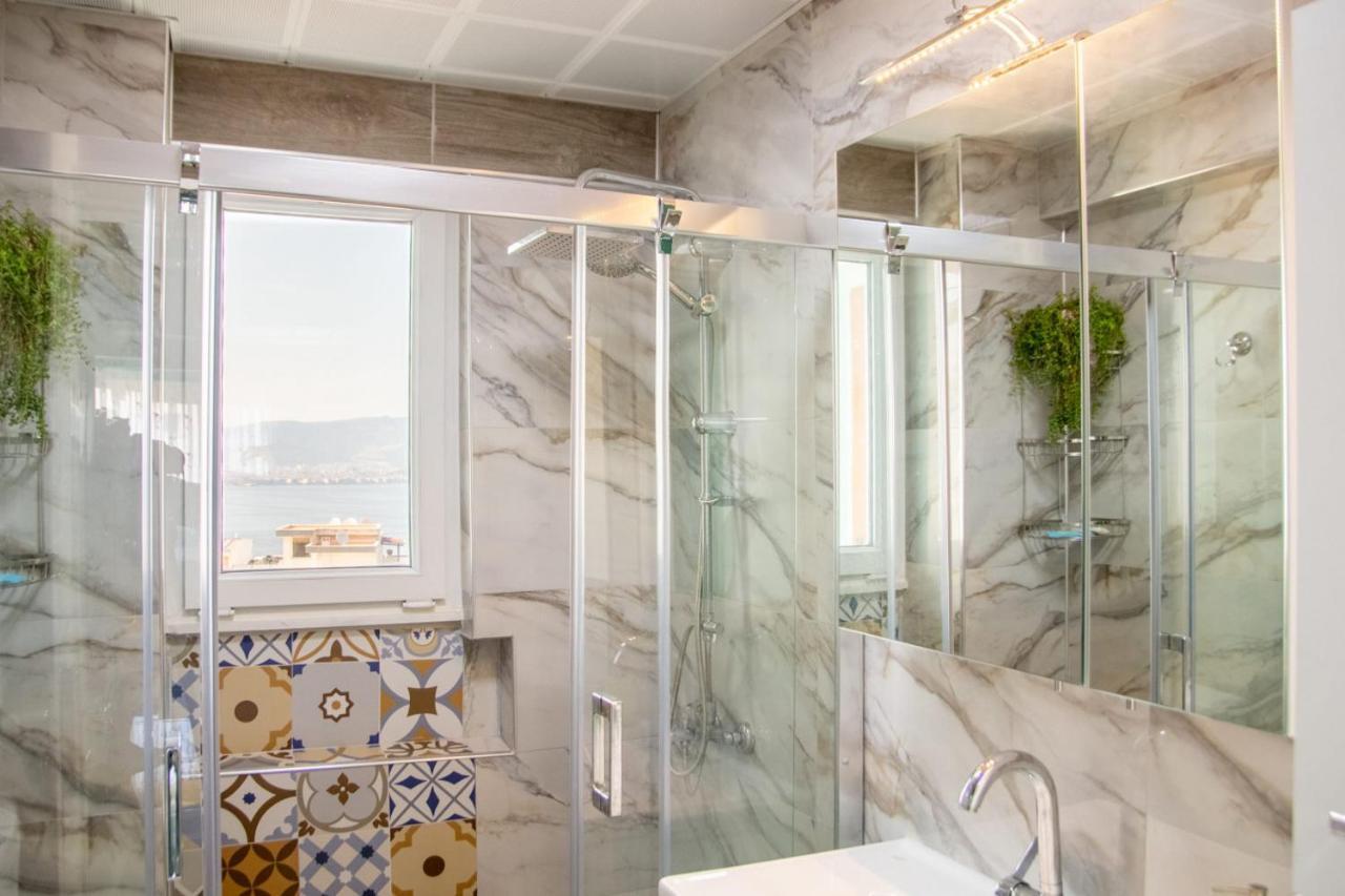 Flat With Great View And Central Location In Konak Esmirna Exterior foto